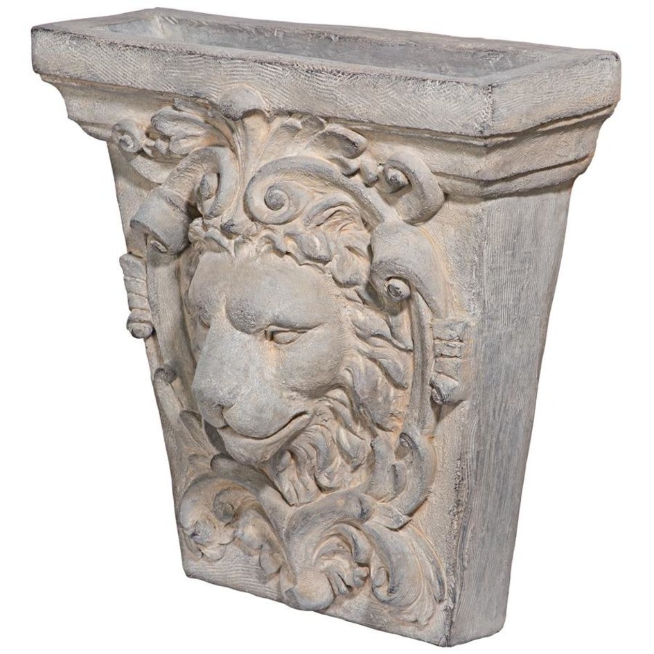 Lion Architectural Keystone Wall Pocket