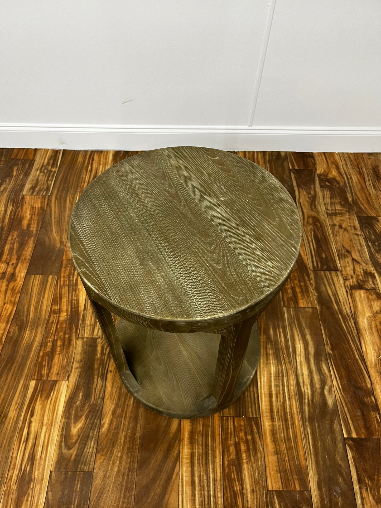 ROUND OPEN SIDE TABLE DARK WOOD