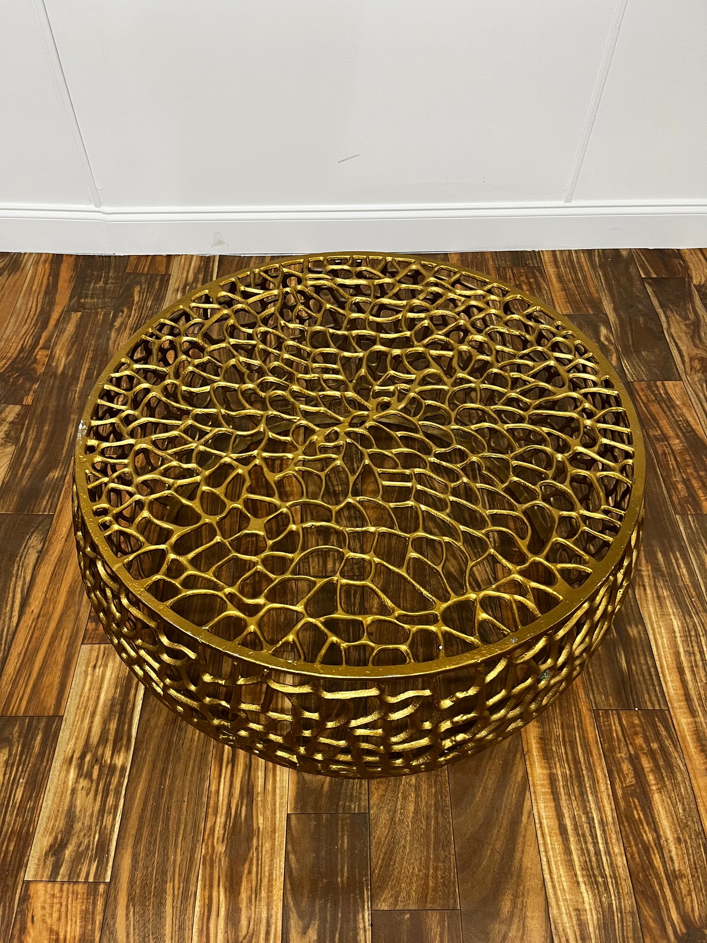 ROUND GOLD LATTICE COFFEE TABLES