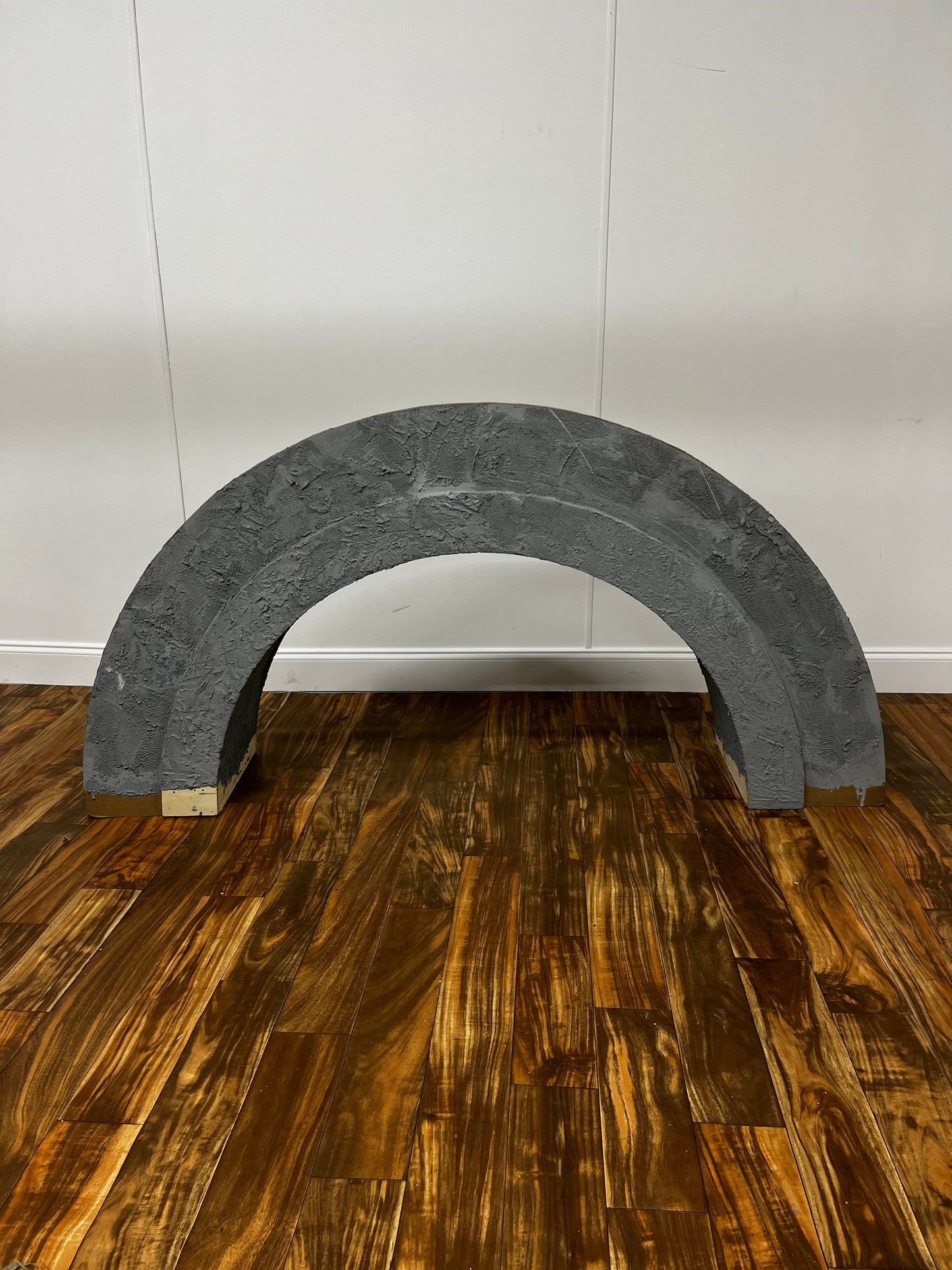 SCENIC CONCRETE ARCHWAY