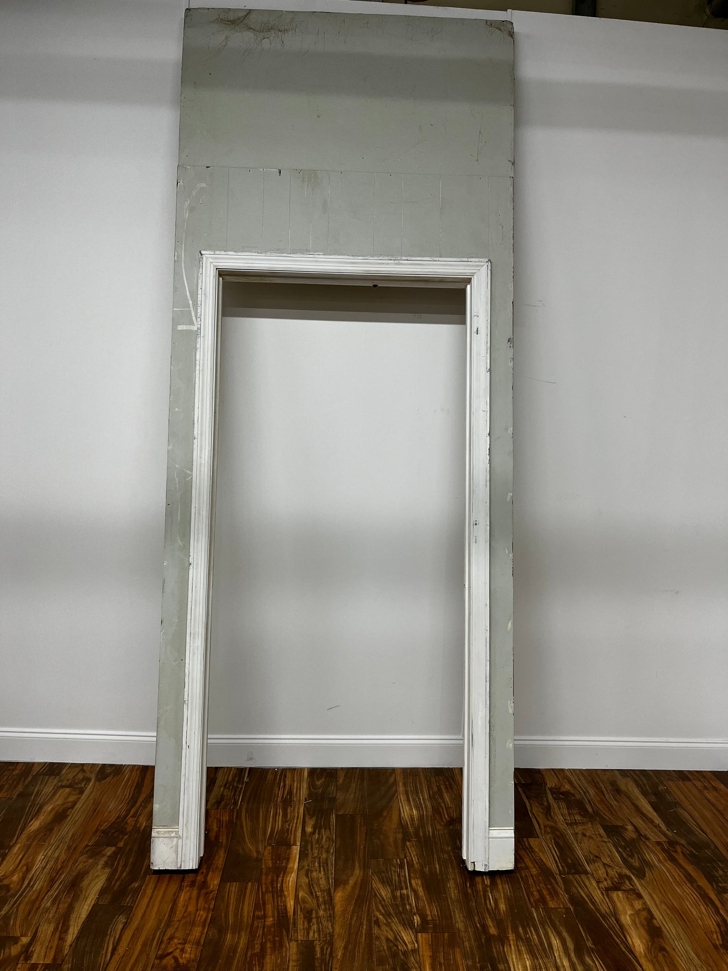 WHITE AND GRAY DOORWAY