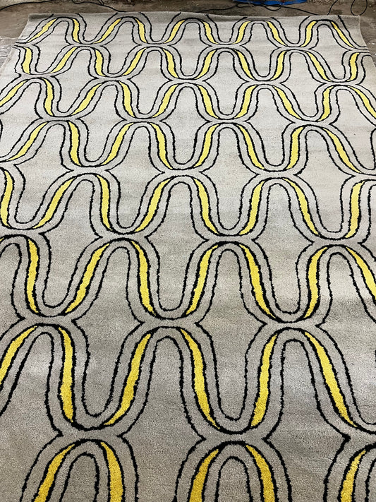 YELLOW AND GRAY MOD PATTERN RUG