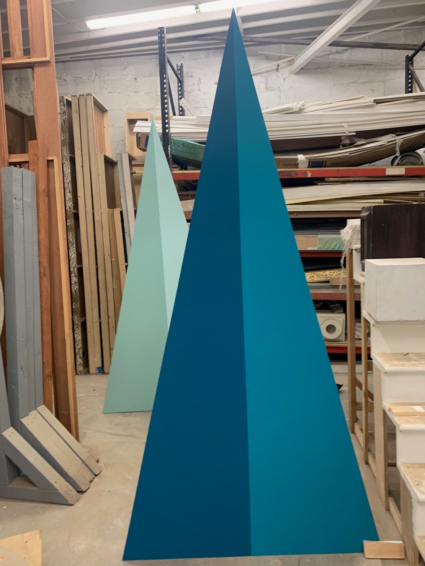 CHRISTMAS TREE WOOD STAND UPS