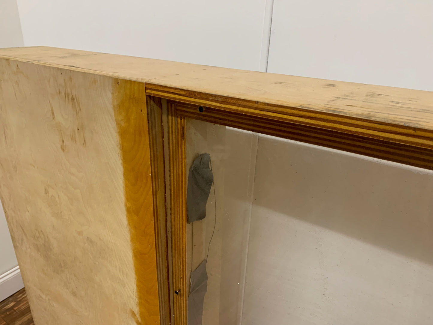 UNFINISHED WOOD FLAT WITH WITH PLEXIGLASS WINDOW