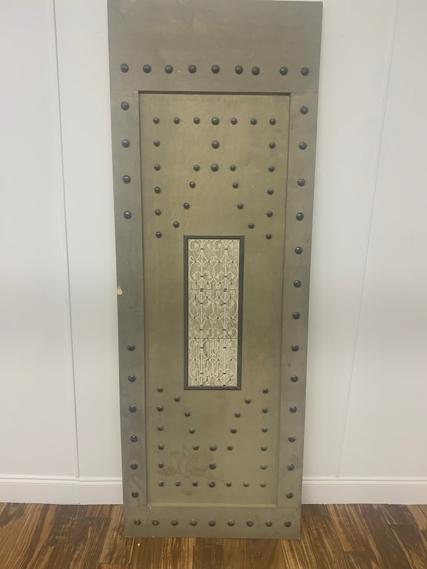 GRAY RIVET ACCENT DOOR WITH TILE INSERT