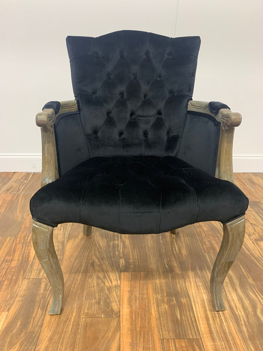 BLACK VELVET TUFTED VICTORIAN STYLE ACCENT ARM CHAIR