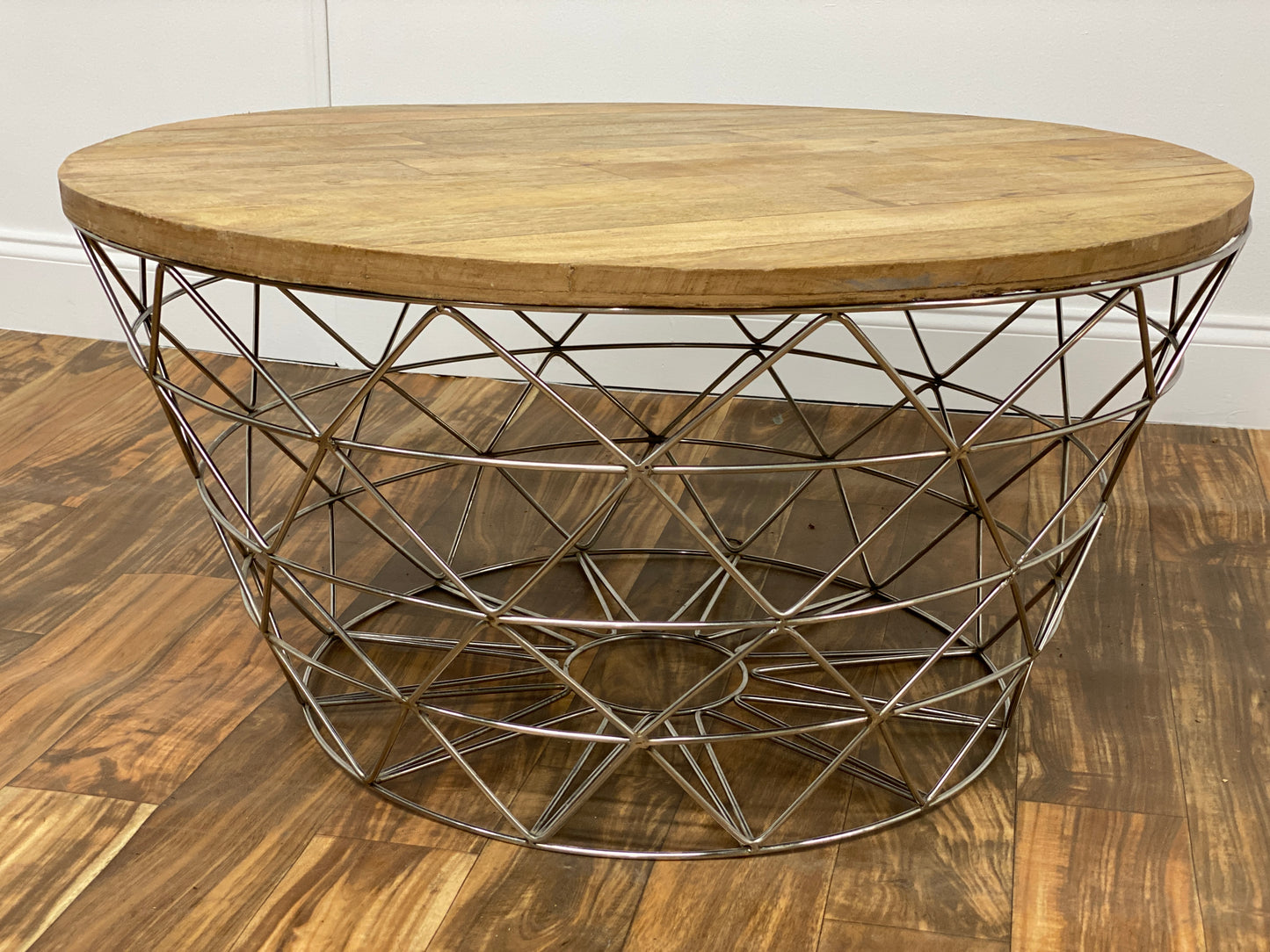 ROUND WOOD TOP TRIANGULAR METAL COFFEE TABLE