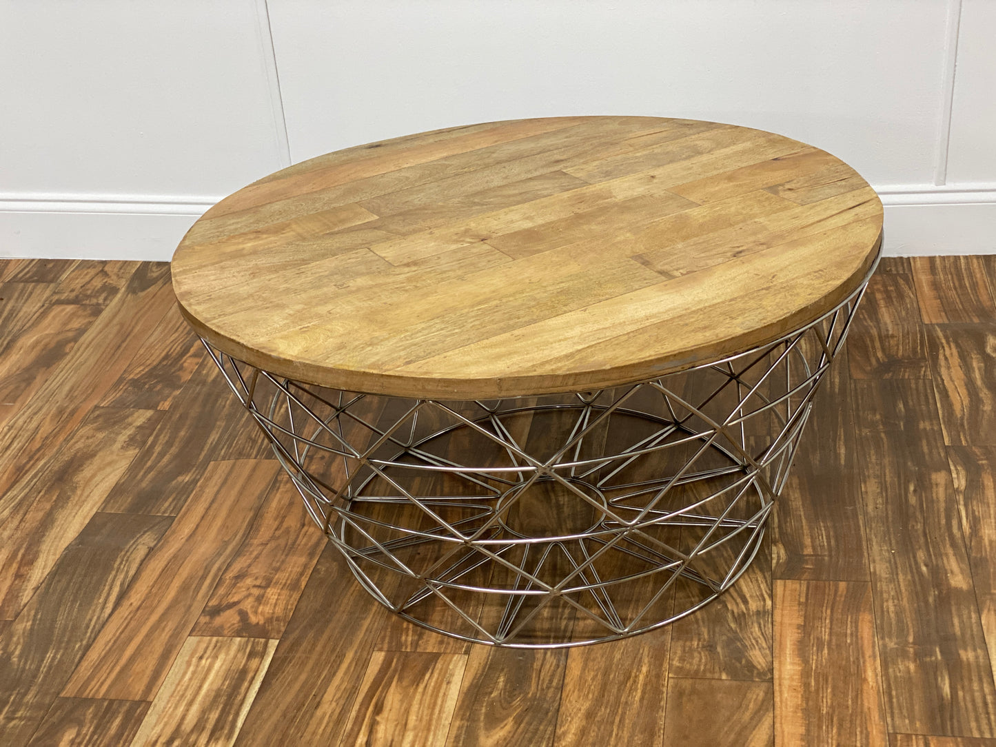 ROUND WOOD TOP TRIANGULAR METAL COFFEE TABLE
