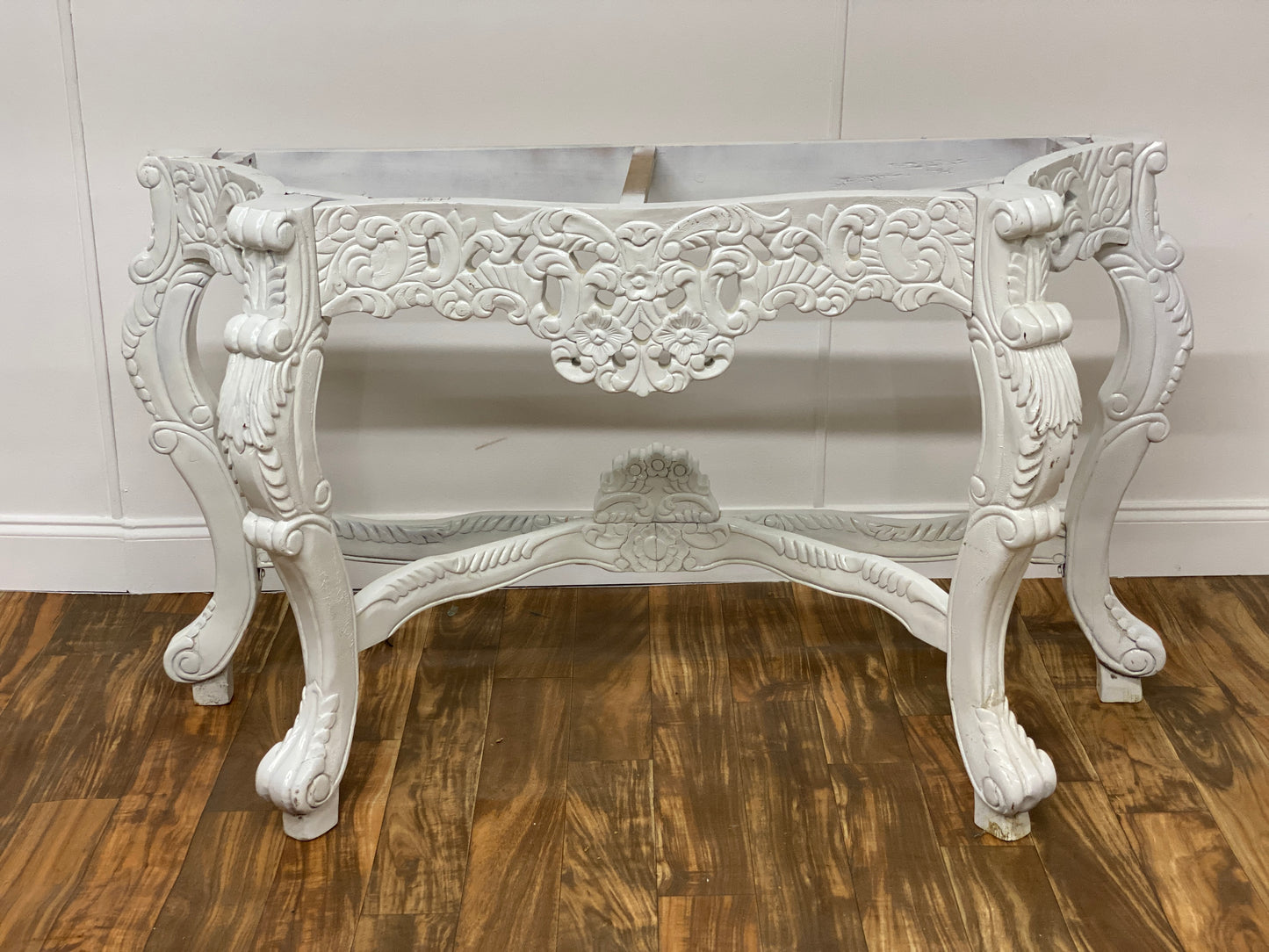 ORNATE RED AND GOLD FAUX MARBLE CONSOLE TABLE