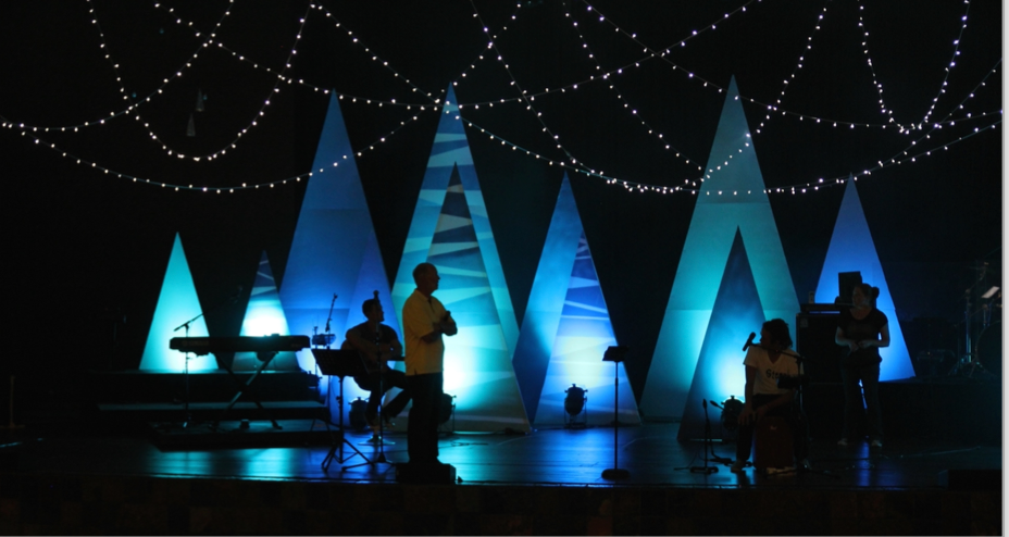 CHRISTMAS TREE WOOD STAND UPS