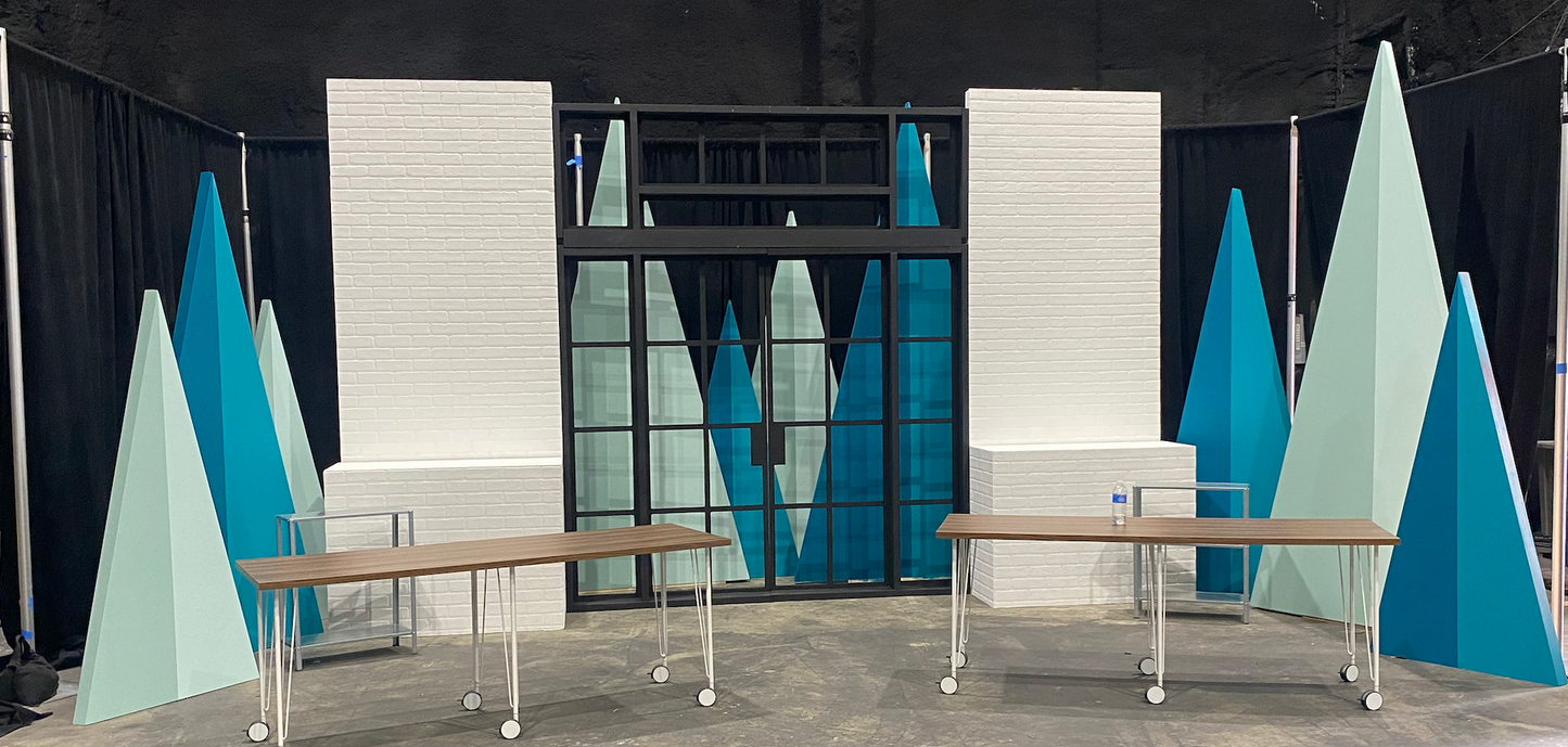 CHRISTMAS TREE WOOD STAND UPS