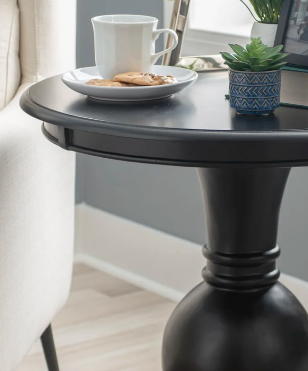 BLACK ROUND PEDESTAL END TABLE