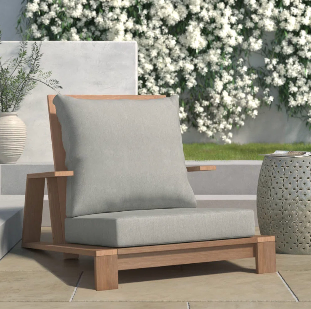 TEAK WOOD LOUNGE CHAIR WITH BEIGE LINEN CUSHIONS