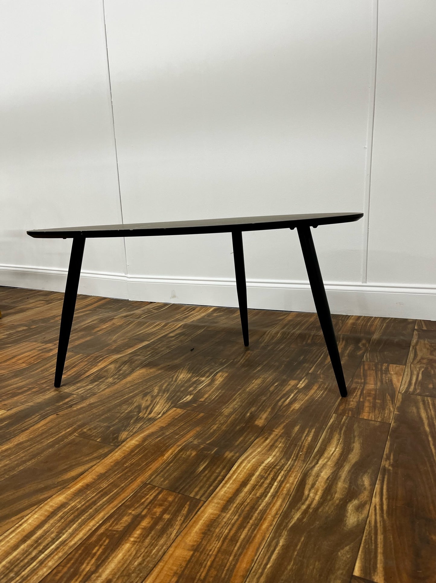 SMALL BEAN SHAPED COFFEE TABLE WITH FAUX MARBLE TOP