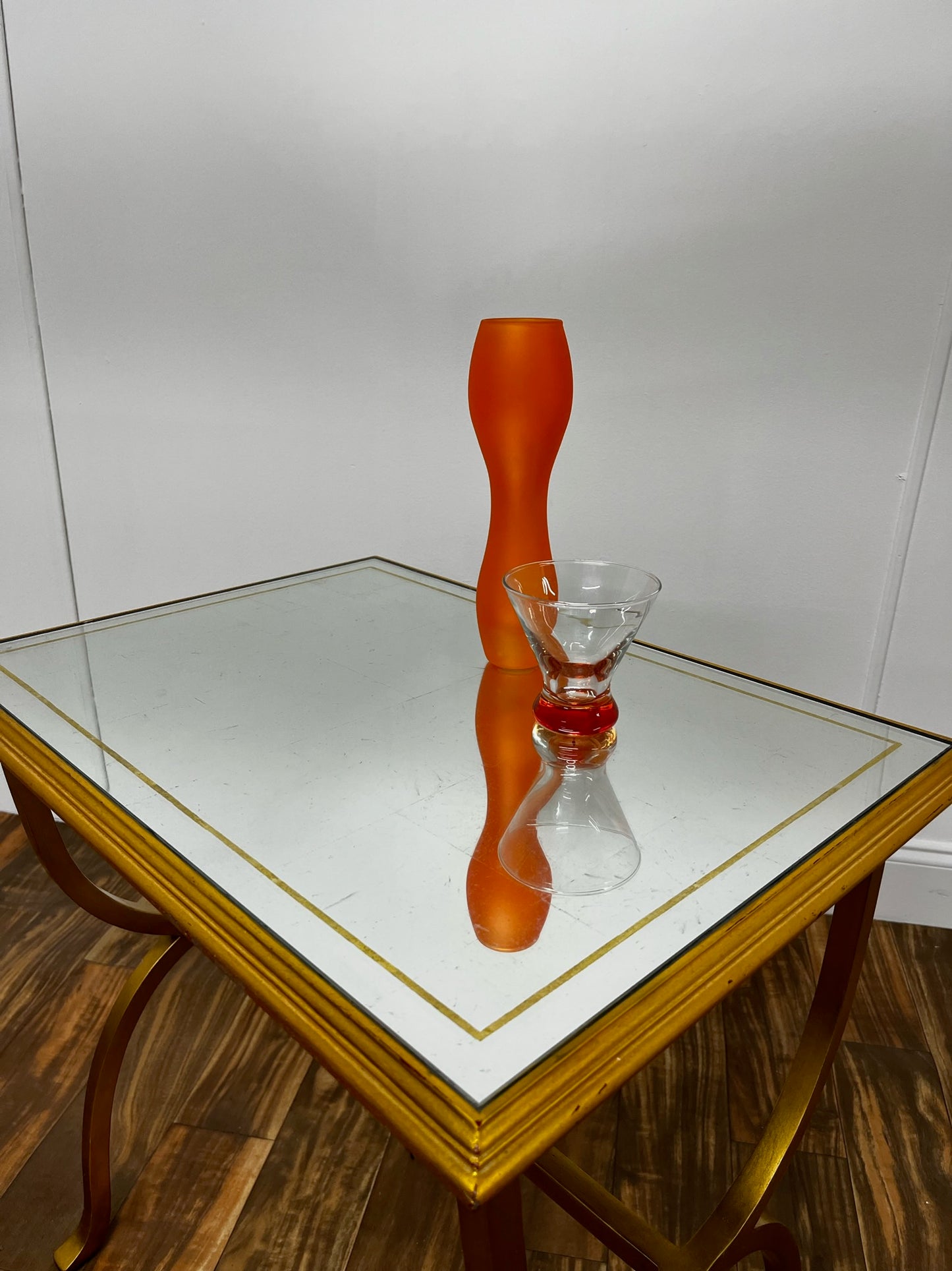 MIRRORRED GOLD RECTANGULAR SIDE TABLE