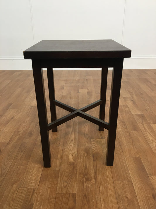 DARK WOOD ACCENT TABLE