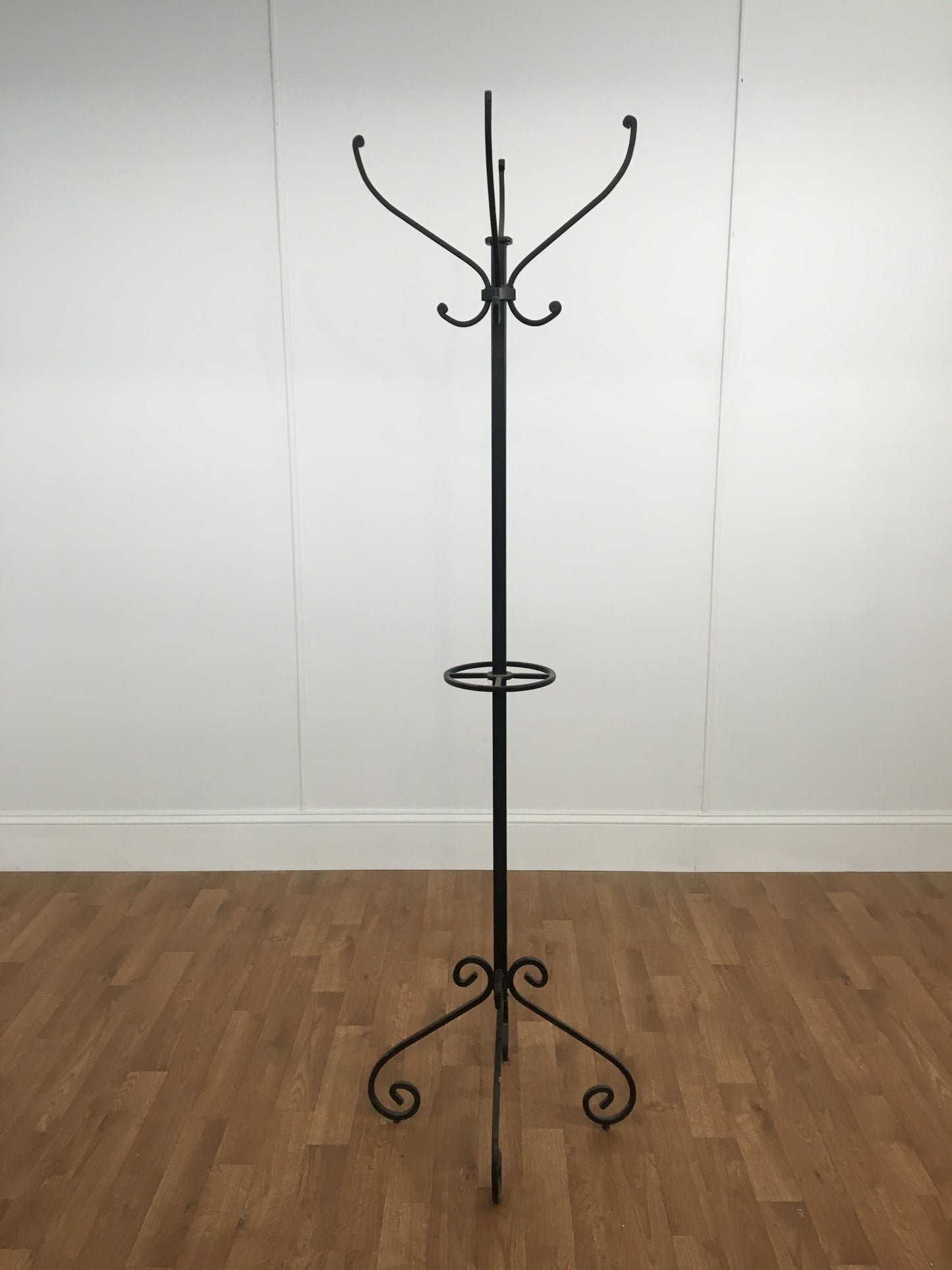 BLACK IRON HAT RACK