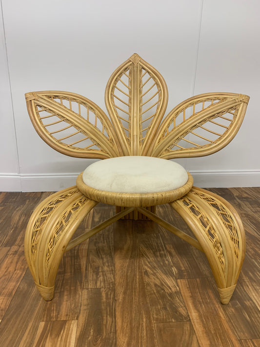 LOTUS FLOWER WICKER RATTAN CHAIR