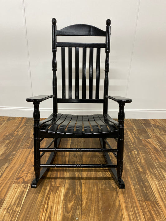 BLACK ROCKING CHAIR