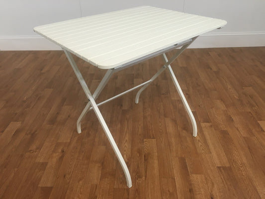 WHITE PLASTIC FOLDING OUTDOOR TABLE