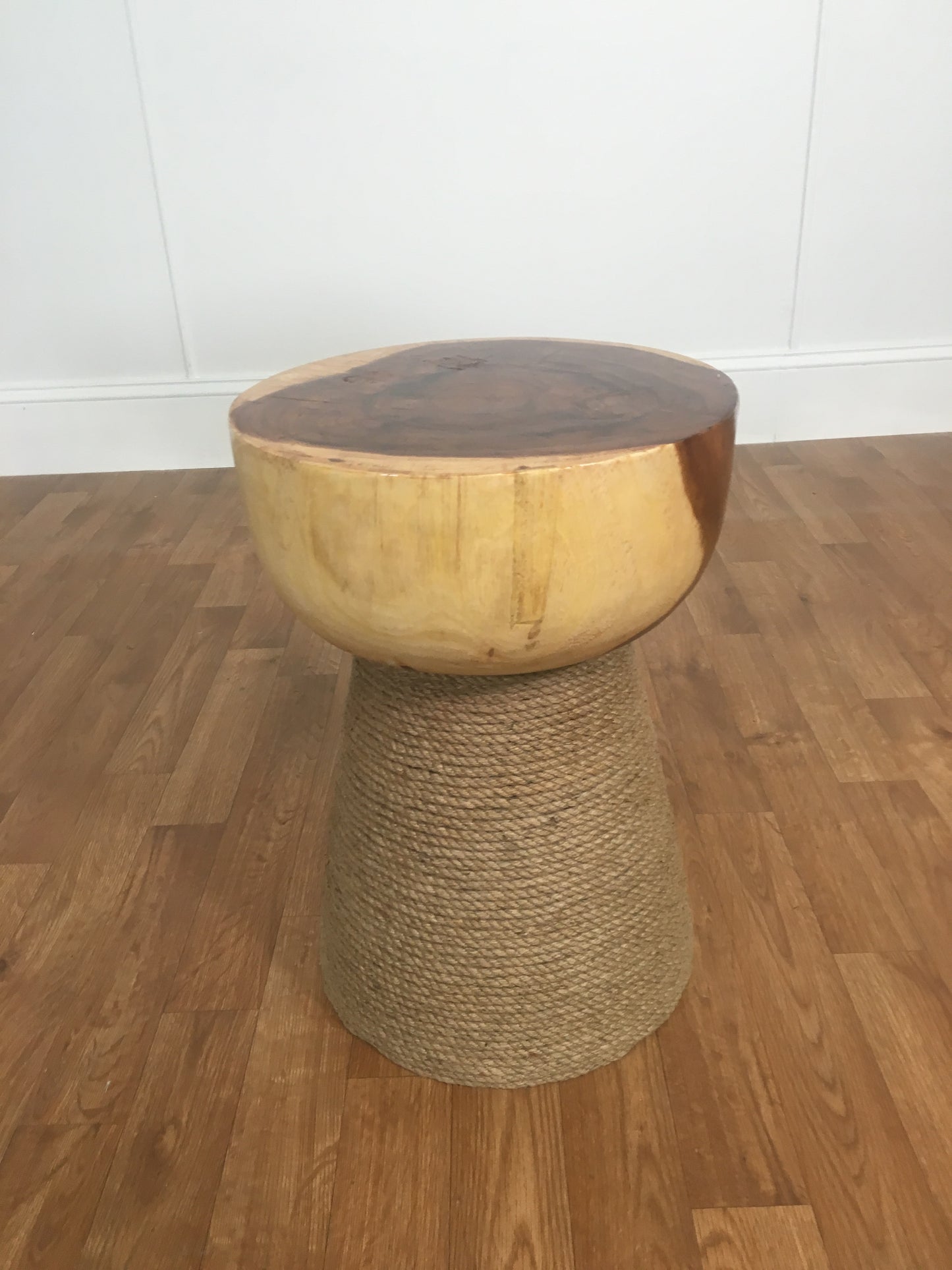 TWO-TONE WOOD HOURGLASS ACCENT TABLE WITH SISAL BASE