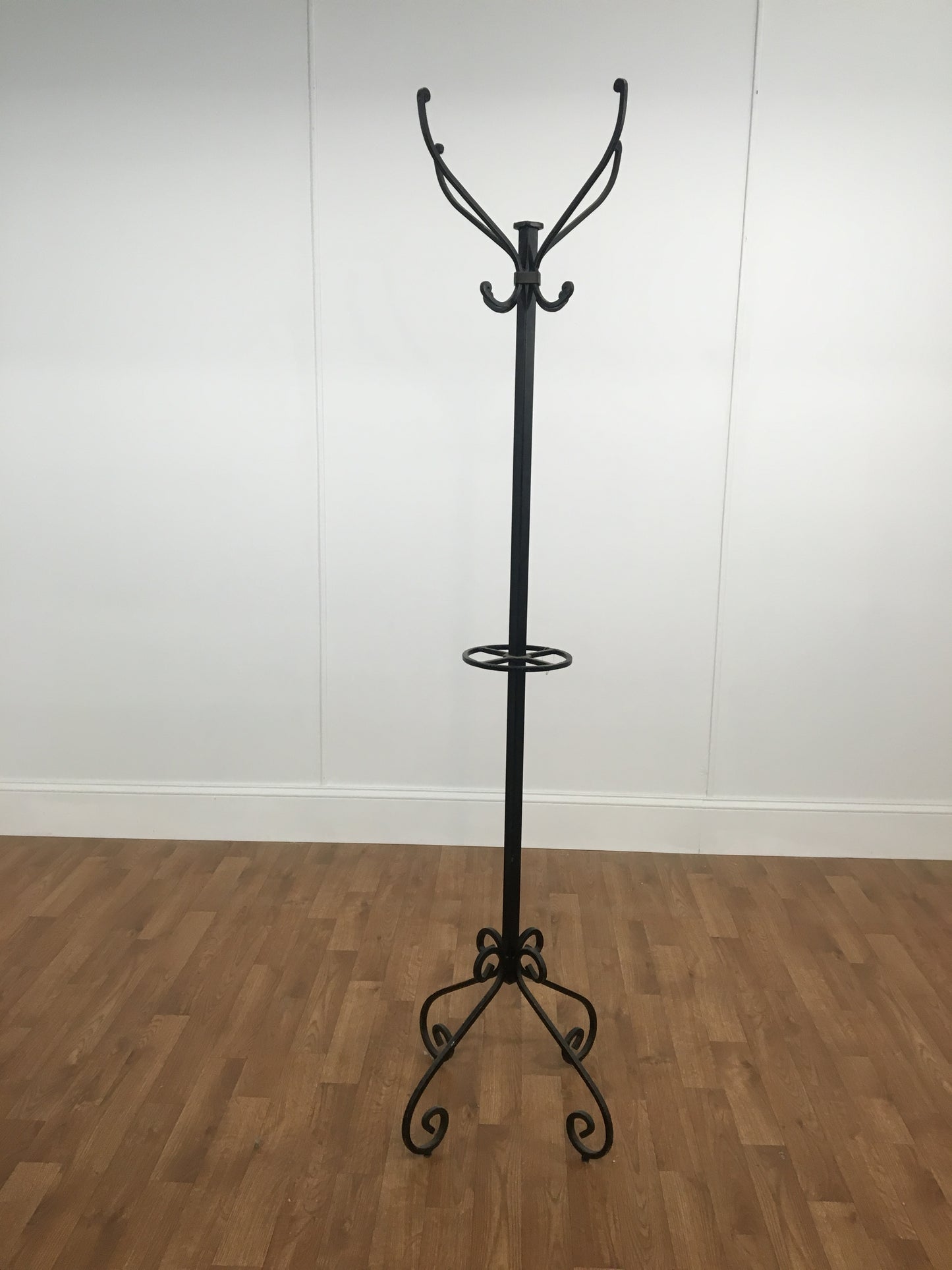 BLACK IRON HAT RACK